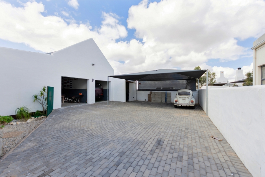 3 Bedroom Property for Sale in Laaiplek Western Cape
